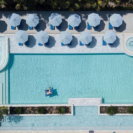 Seabed Grand Hotel Phuket - Sha Extra Plus Exteriör bild Aerial view of the pool at the Hotel