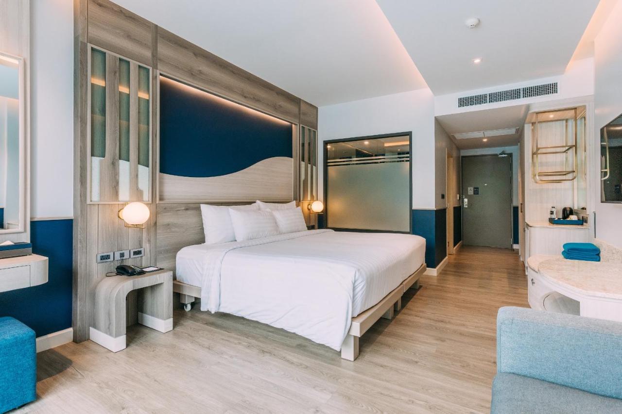 Seabed Grand Hotel Phuket - Sha Extra Plus Exteriör bild Deluxe Ocean View