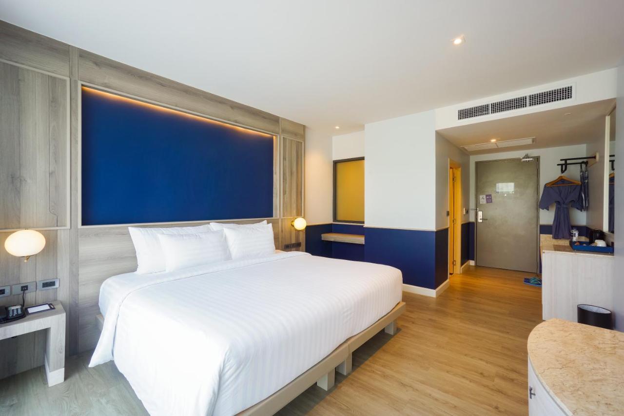 Seabed Grand Hotel Phuket - Sha Extra Plus Exteriör bild Deluxe Room