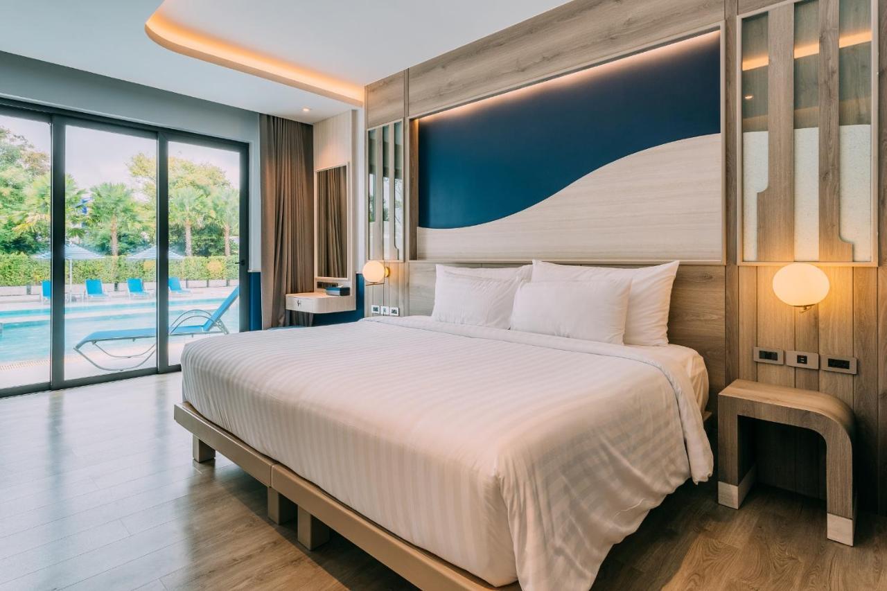 Seabed Grand Hotel Phuket - Sha Extra Plus Exteriör bild