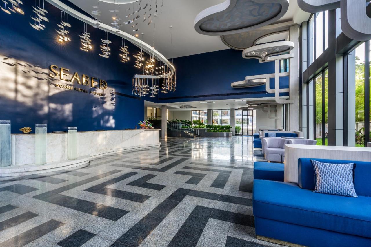 Seabed Grand Hotel Phuket - Sha Extra Plus Exteriör bild Lobby